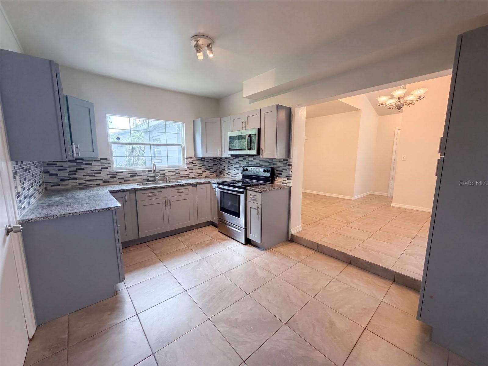 Single Family Residence at 7117 N 50TH ST, TAMPA, photo 14 of 16