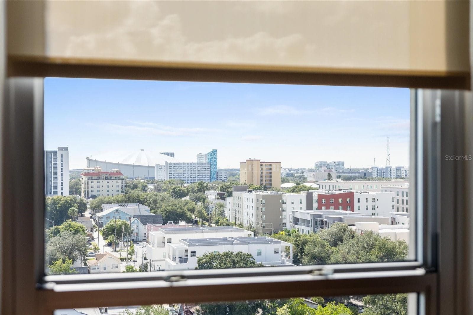 Condominium at 400 4TH AVE S #1004, ST PETERSBURG, photo 51 of 61