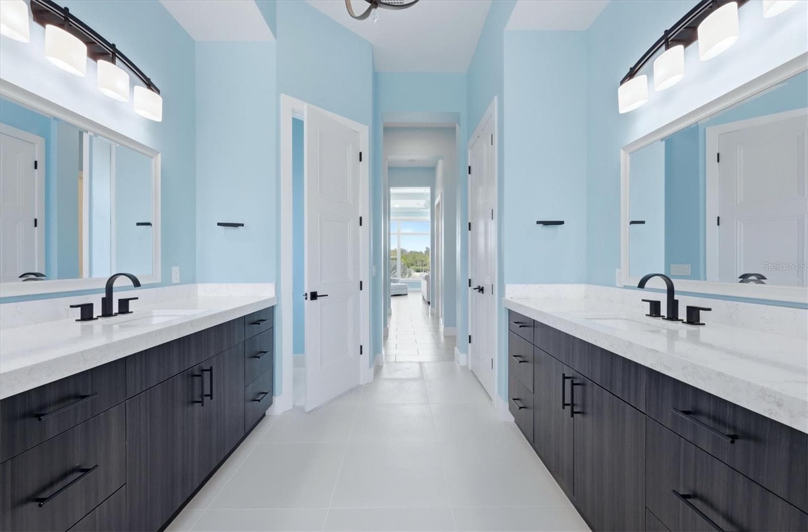 Primary Bathroom - 387 S SHORE DR, SARASOTA