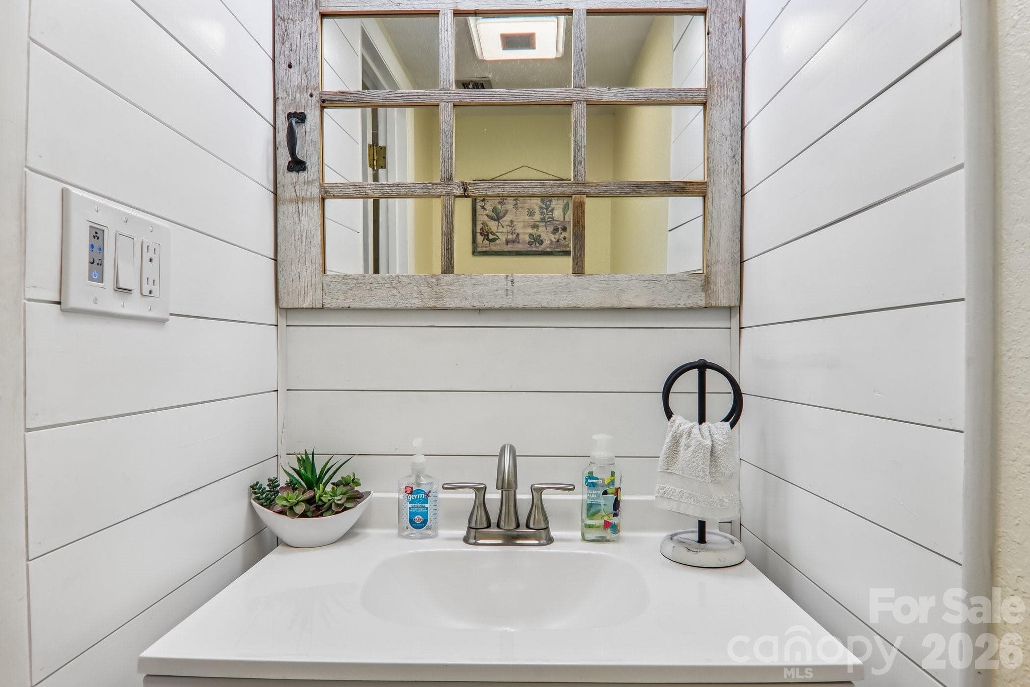 Townhouse at 70 Ninevah Road, Waynesville, photo 14 of 41