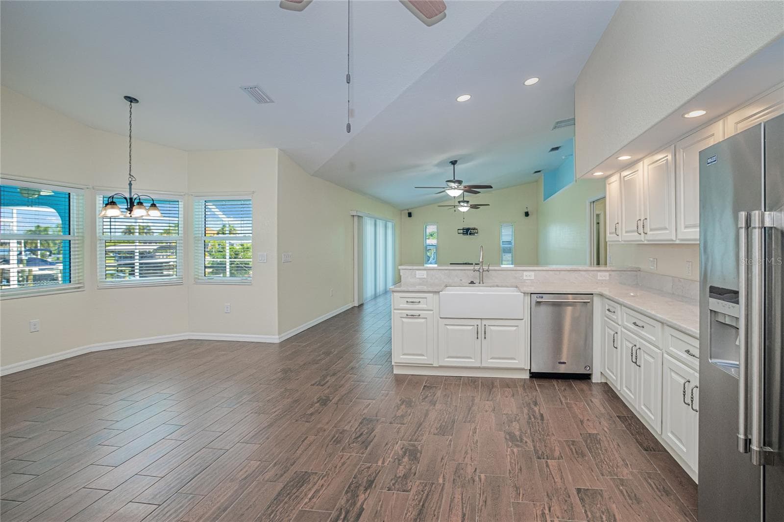 Single Family Residence at 206 S WATERWAY DR NW, PORT CHARLOTTE, photo 19 of 56