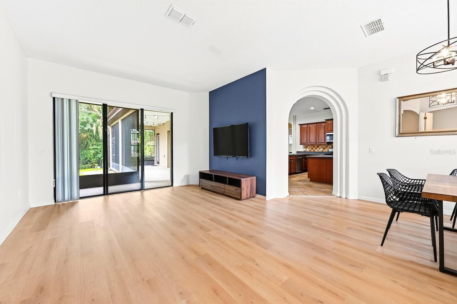 Single Family Residence at 148 VERDE WAY, DEBARY, photo 9 of 56