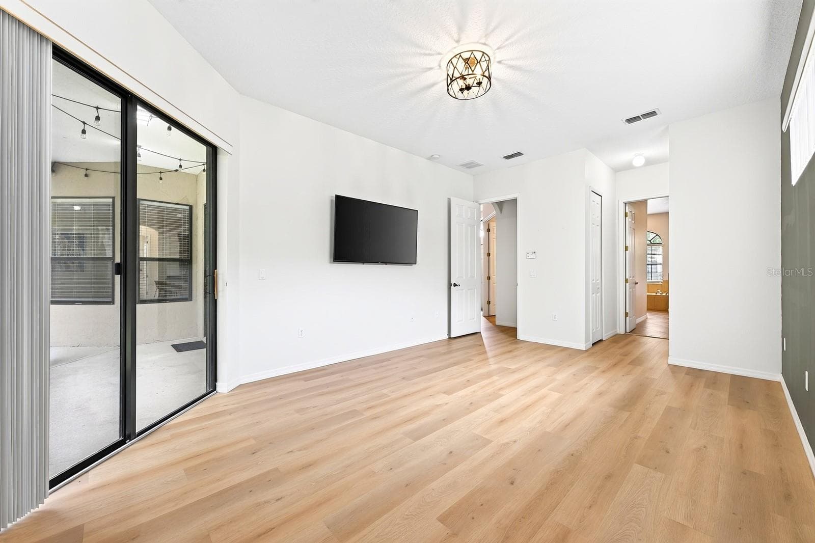 Single Family Residence at 148 VERDE WAY, DEBARY, photo 12 of 56