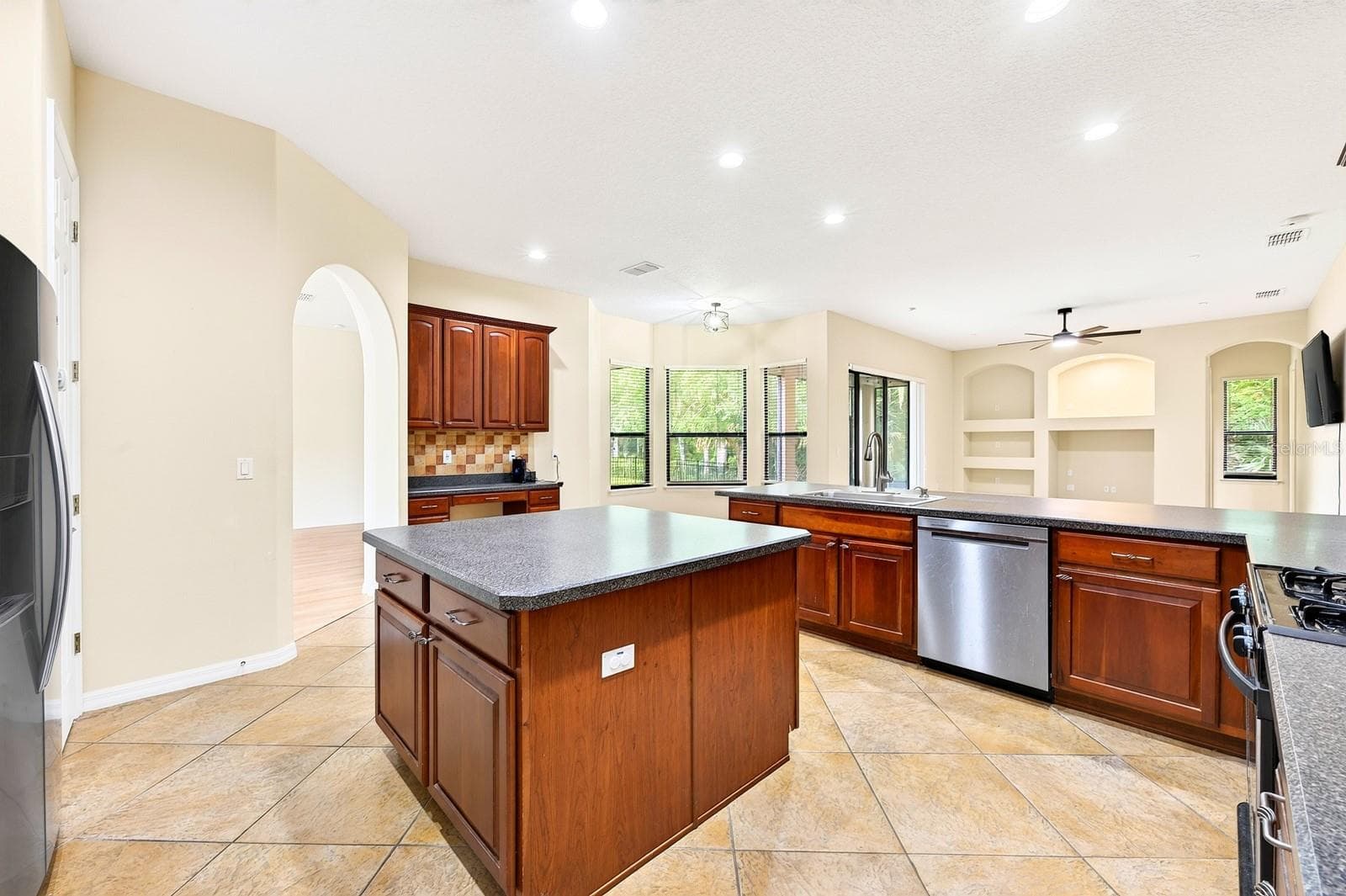 Single Family Residence at 148 VERDE WAY, DEBARY, photo 22 of 56