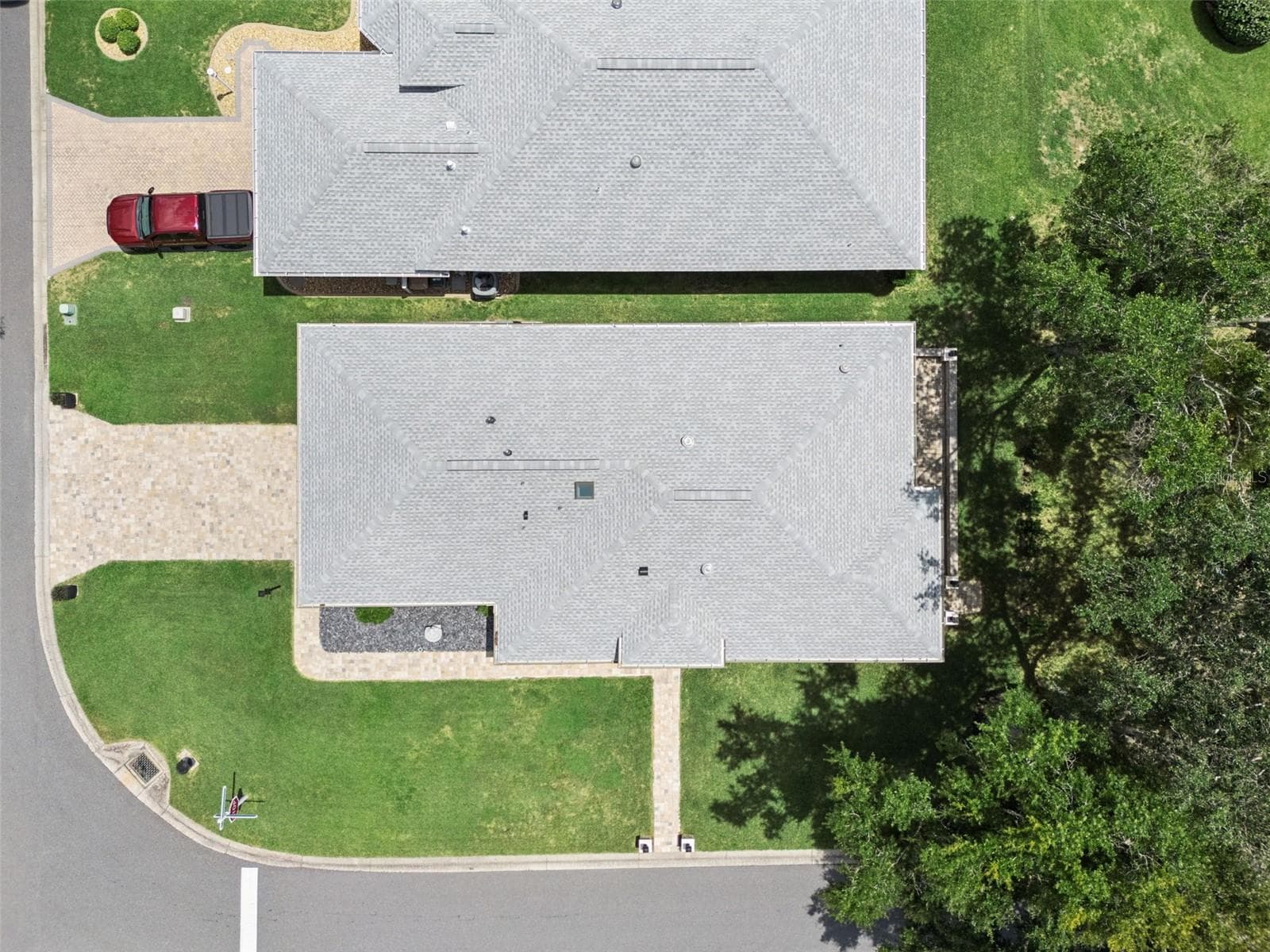 A view from above - 21738 KING RICHARDS WAY, LEESBURG