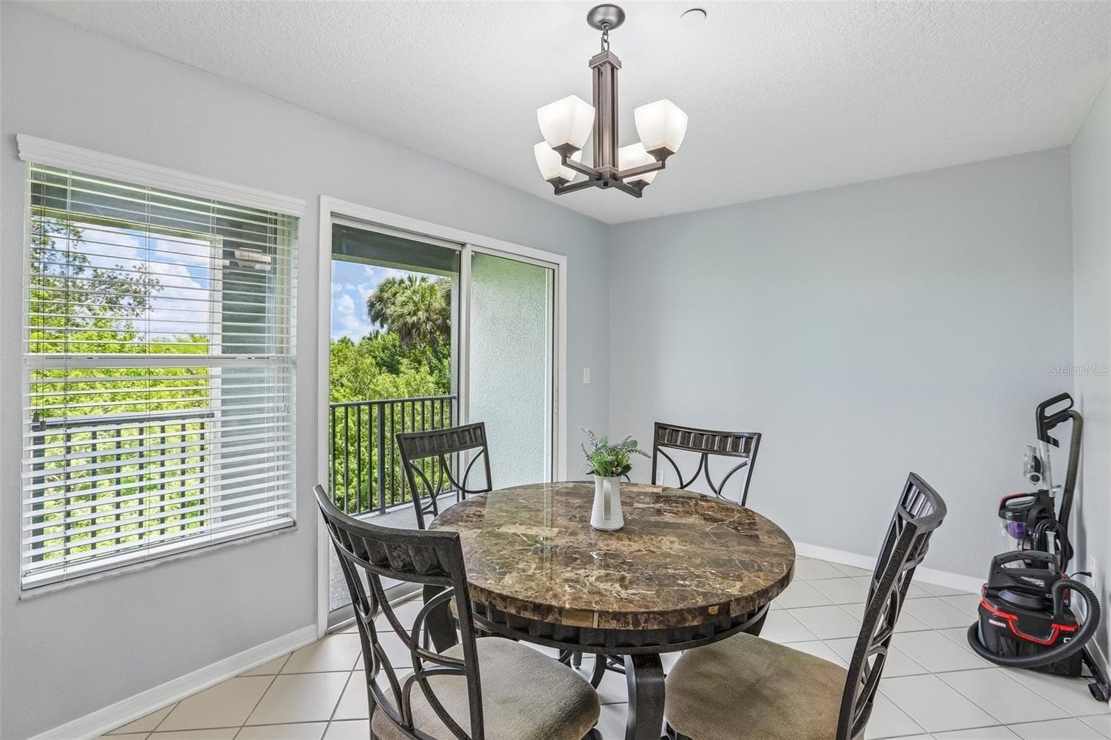 Townhouse at 4864 TUSCAN LOON DR, TAMPA, photo 7 of 25