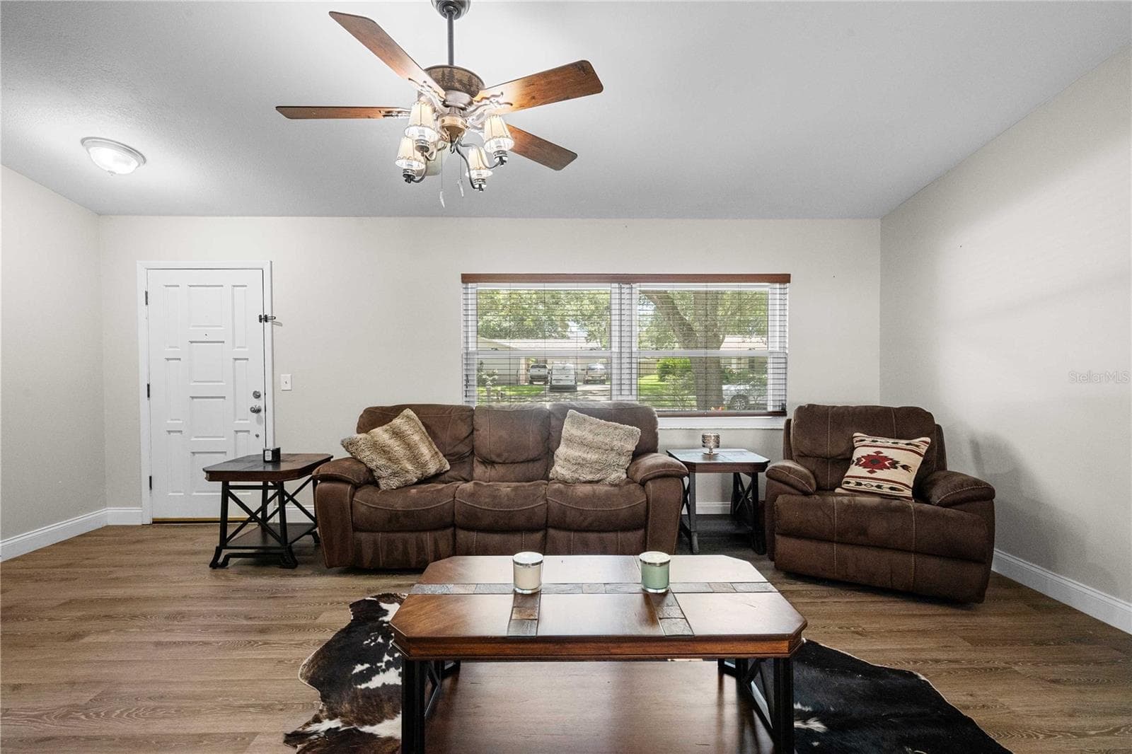 Single Family Residence at 2423 FORREST CREST CIR, LUTZ, photo 17 of 45