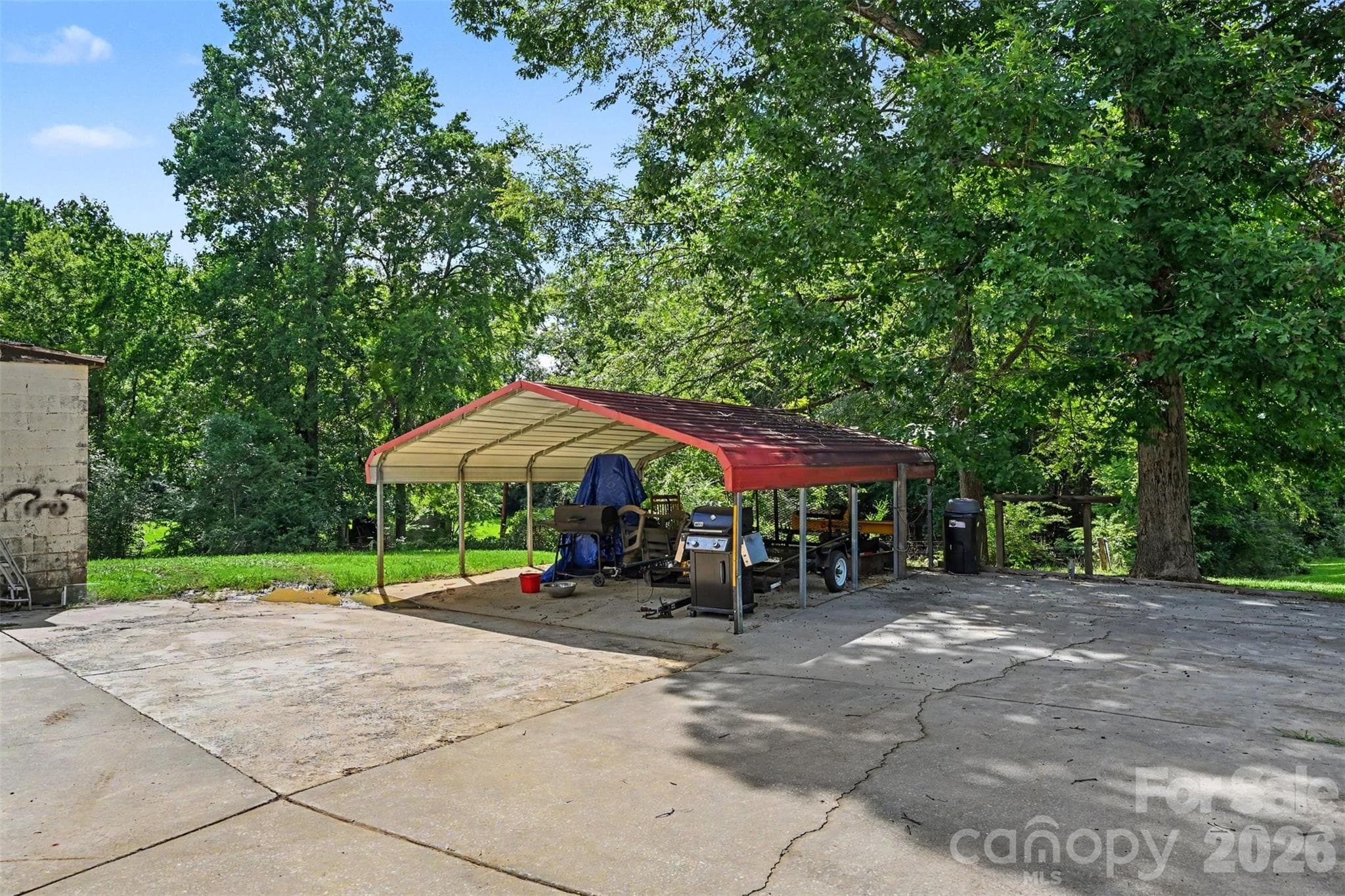 Single Family Residence at 2223 Camp Creek Road, Lancaster, photo 10 of 30