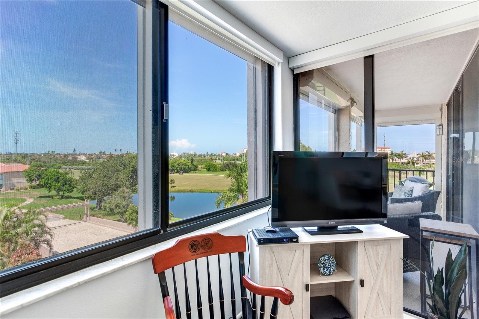 Condominium at 6104 PALMA DEL MAR BLVD S #404, ST PETERSBURG, photo 8 of 59