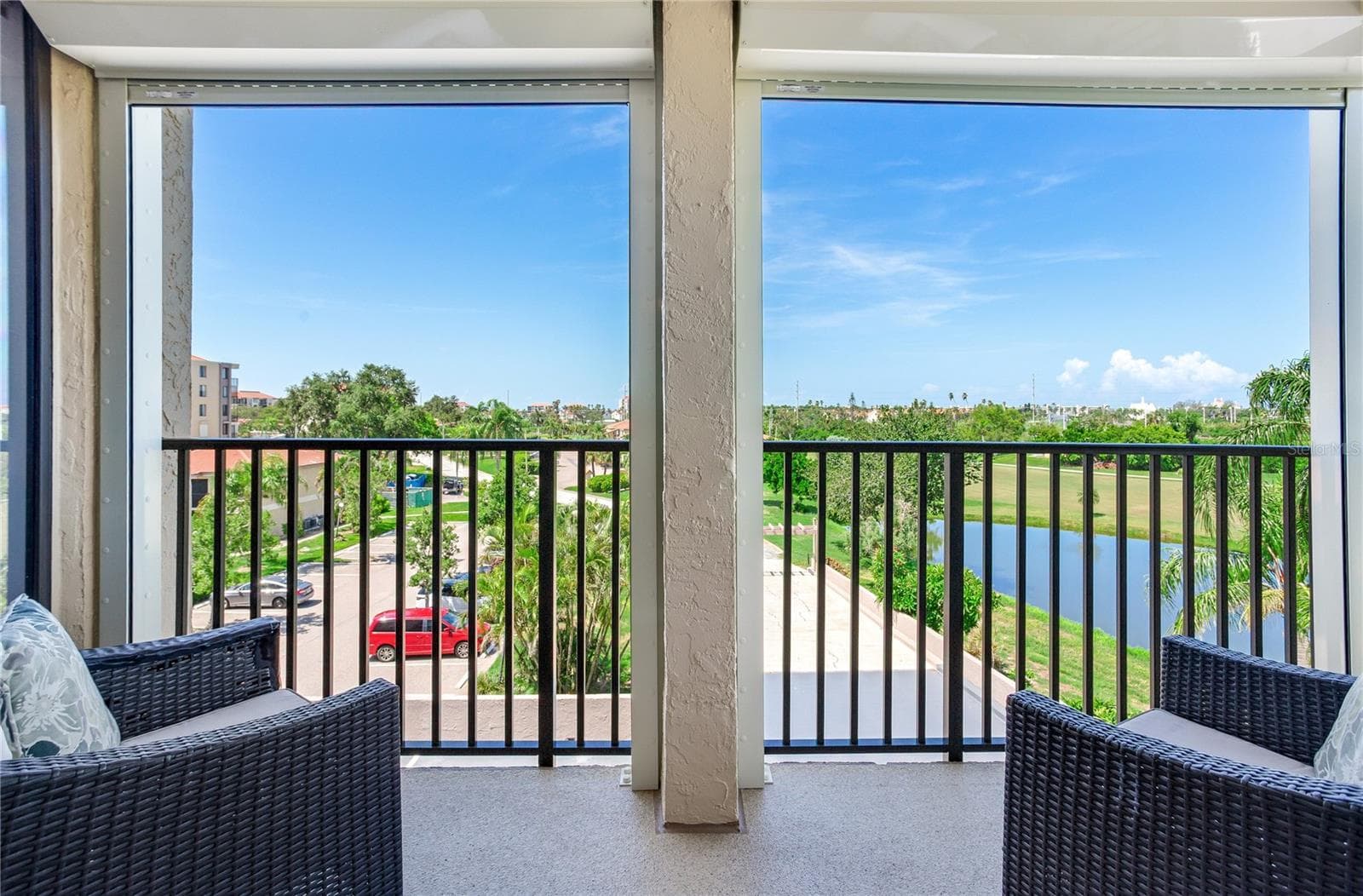 Condominium at 6104 PALMA DEL MAR BLVD S #404, ST PETERSBURG, photo 17 of 59