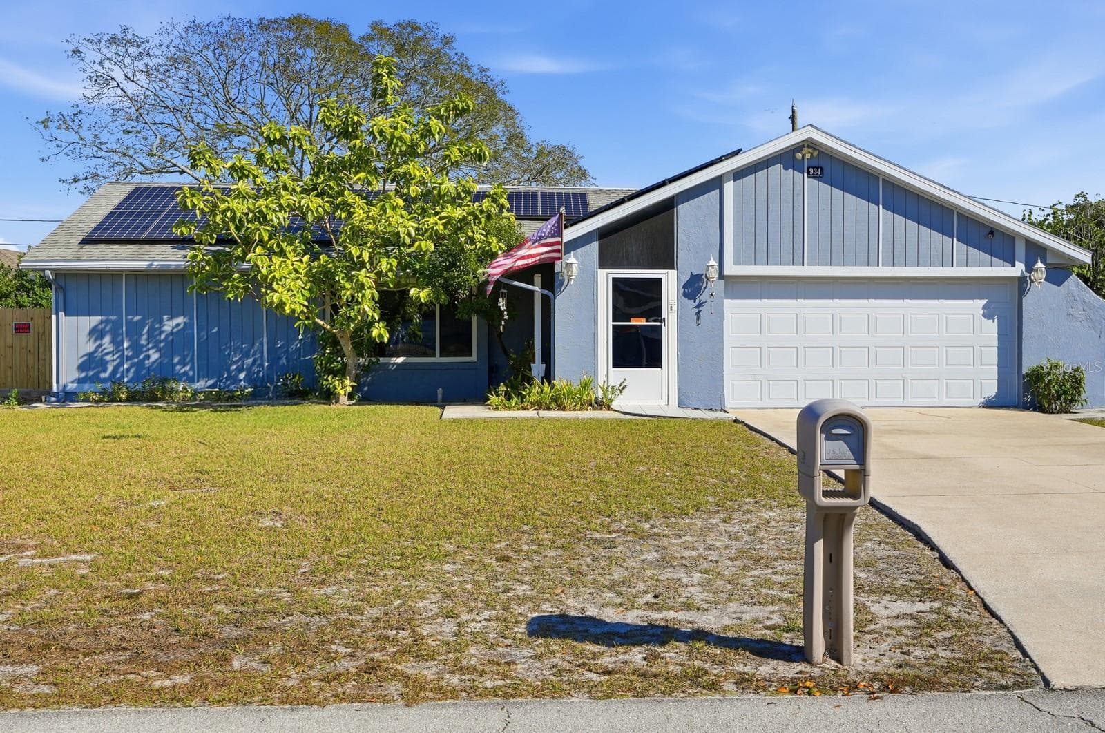 Single Family Residence at 934 WILMINGTON DR, DELTONA, photo 2 of 42