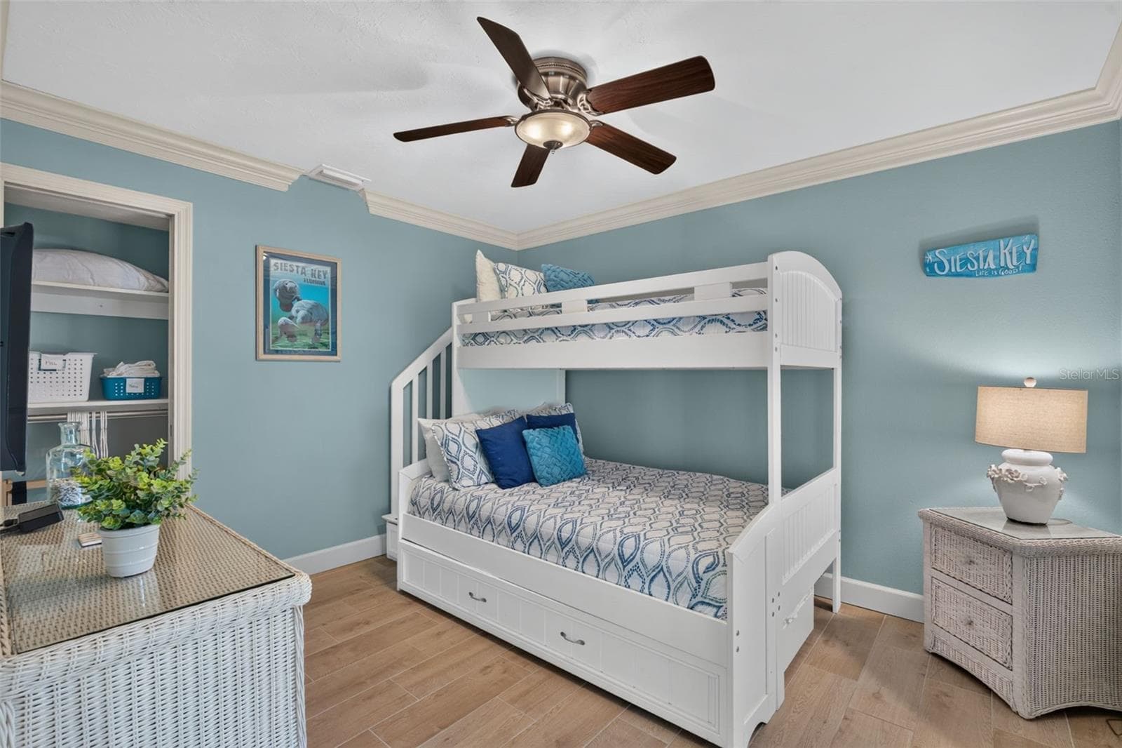 guest bedroom - 1141 W PEPPERTREE DR #1141, SARASOTA