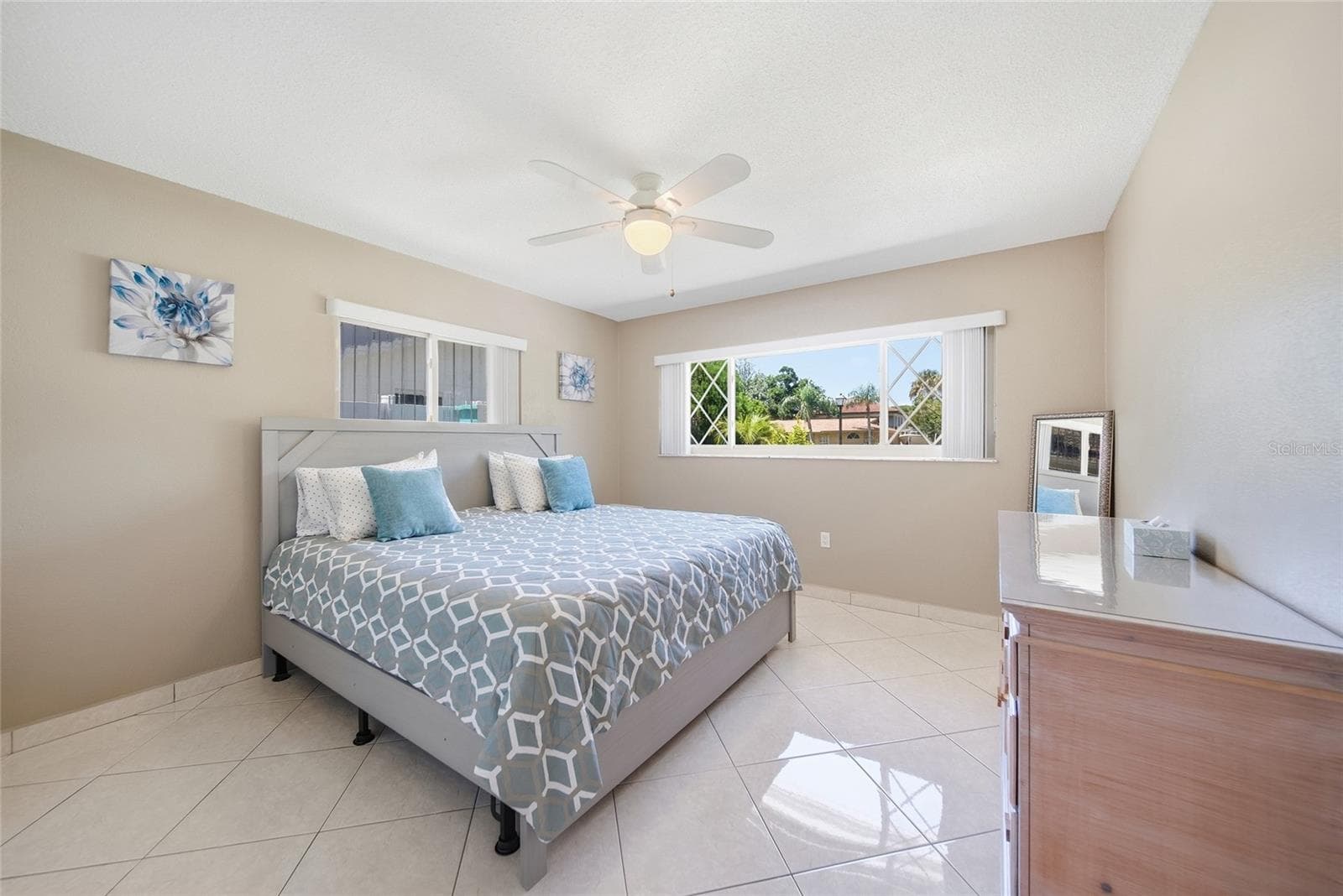 Single Family Residence at 1403 GARDEN AVE, TARPON SPRINGS, photo 23 of 48