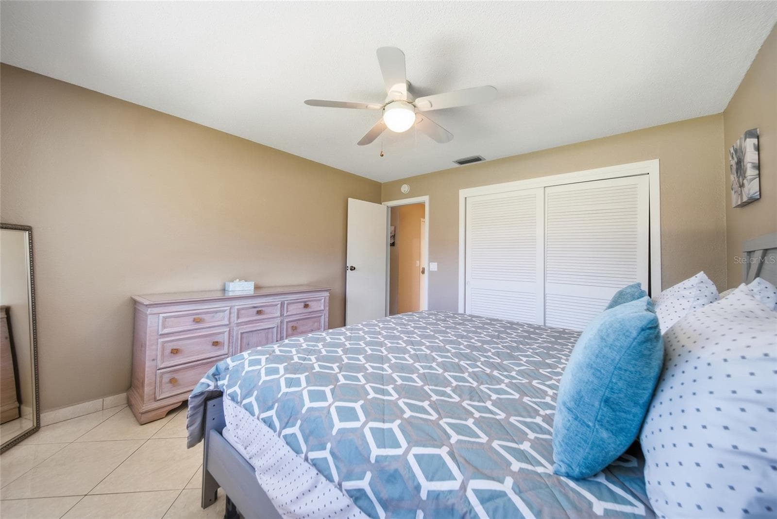 Single Family Residence at 1403 GARDEN AVE, TARPON SPRINGS, photo 24 of 48