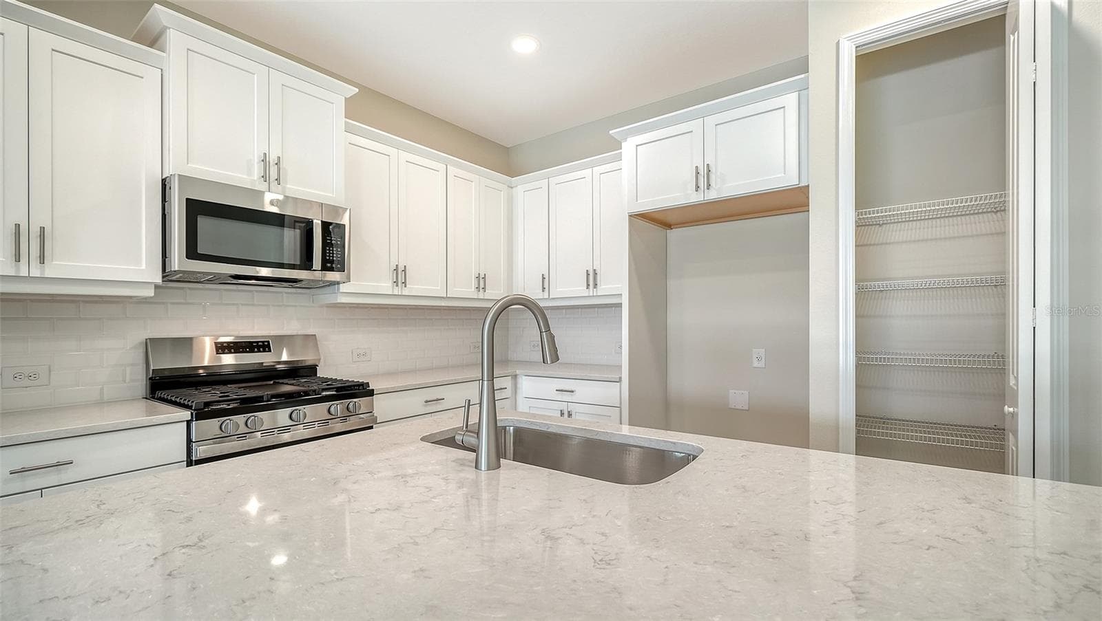 Villa at 264 ALTAMURA CIR, NOKOMIS, photo 15 of 37
