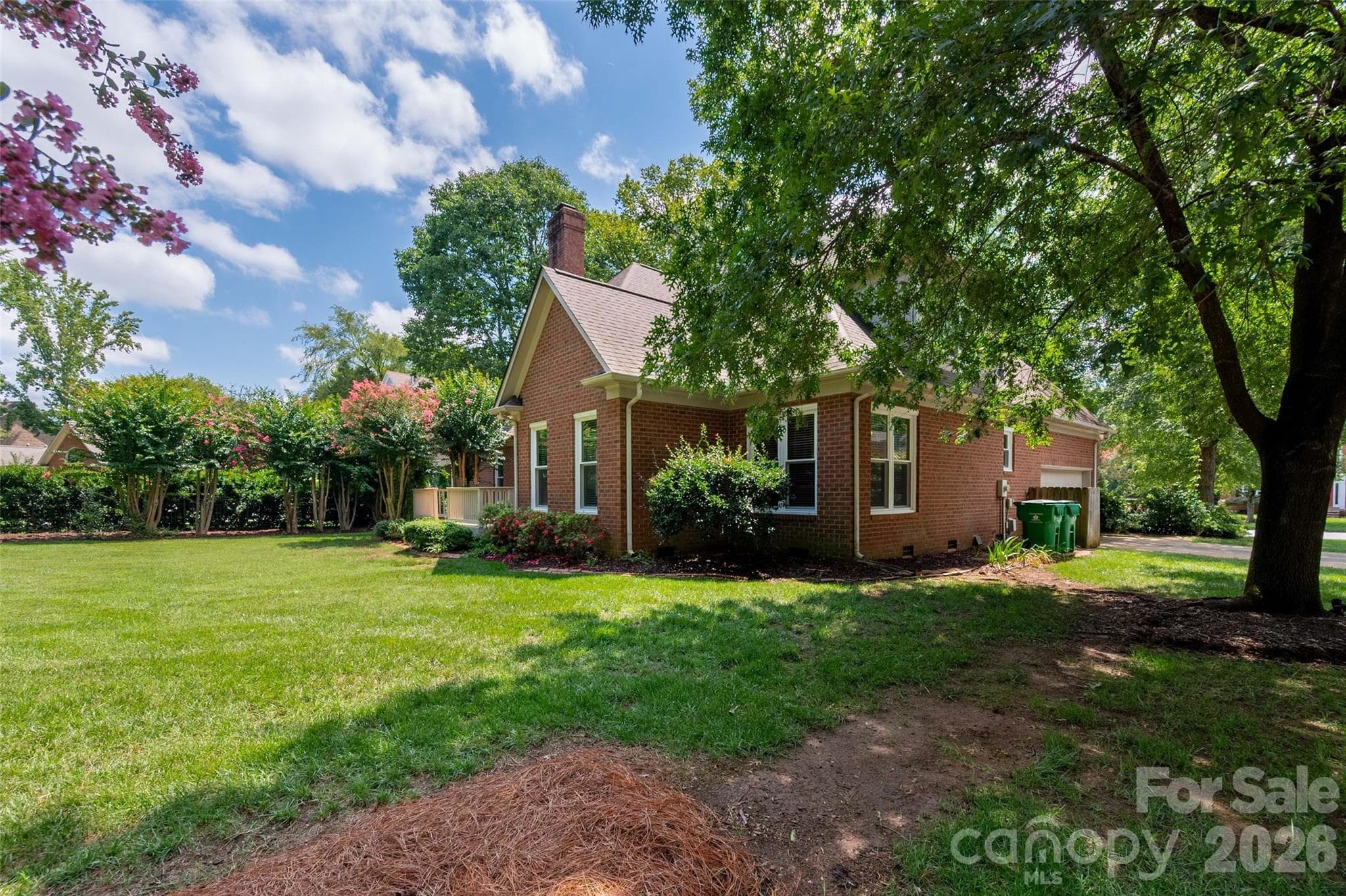 Single Family Residence at 12818 Darby Chase Drive, Charlotte, photo 38 of 43