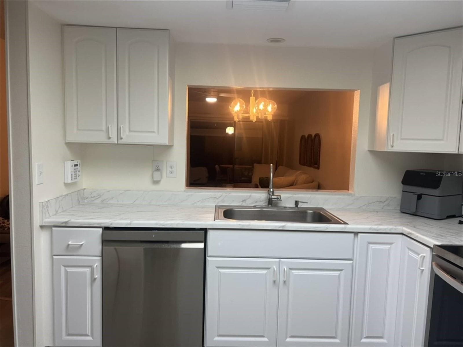 Villa at 10706 LAQUINTA DR, NEW PORT RICHEY, photo 9 of 53