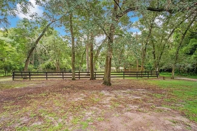 Grounds - 560 N LAKE PLEASANT RD, APOPKA