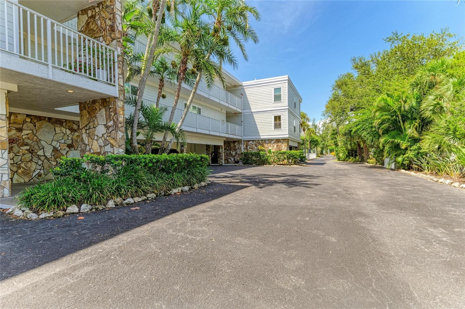 Condominium at 5320 GULF OF MEXICO DR #204, LONGBOAT KEY, photo 5 of 100