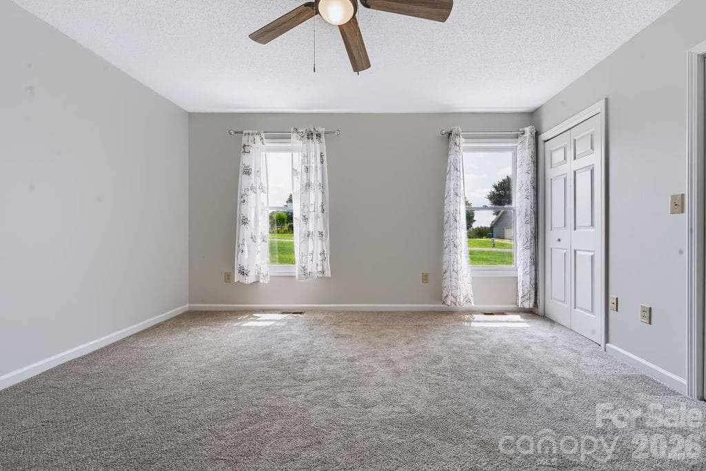 Single Family Residence at 5139 Butner Drive, Hickory, photo 13 of 28