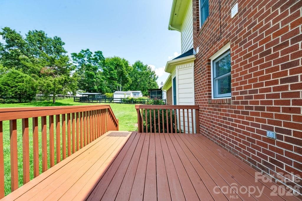 Single Family Residence at 5139 Butner Drive, Hickory, photo 24 of 28