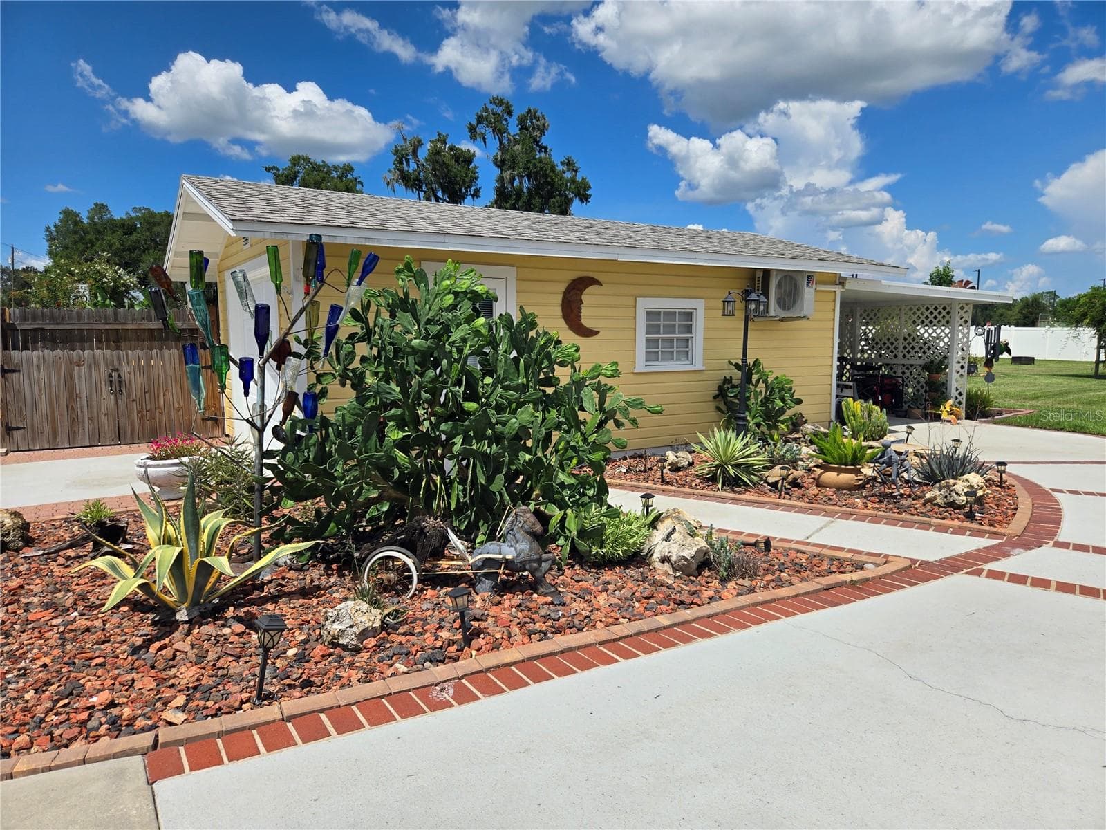 Single Family Residence at 4225 OLD KATHLEEN RD, LAKELAND, photo 4 of 71