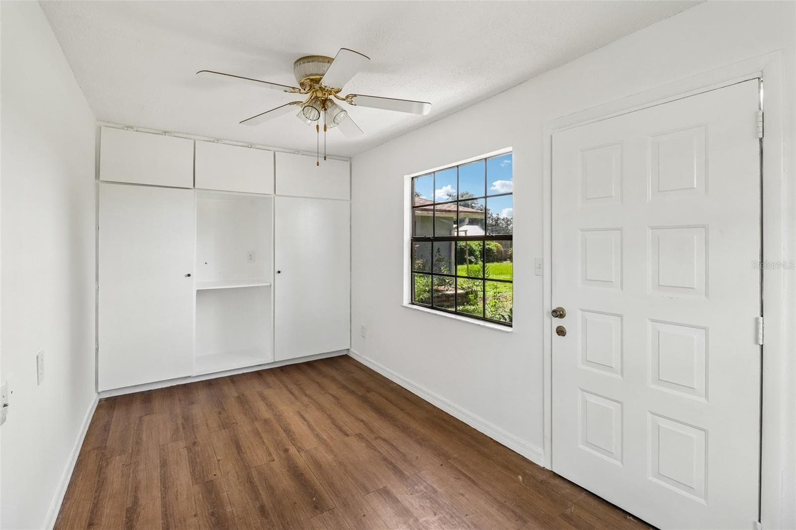 Single Family Residence at 2718 SHADYWOOD PL, LAKELAND, photo 13 of 33