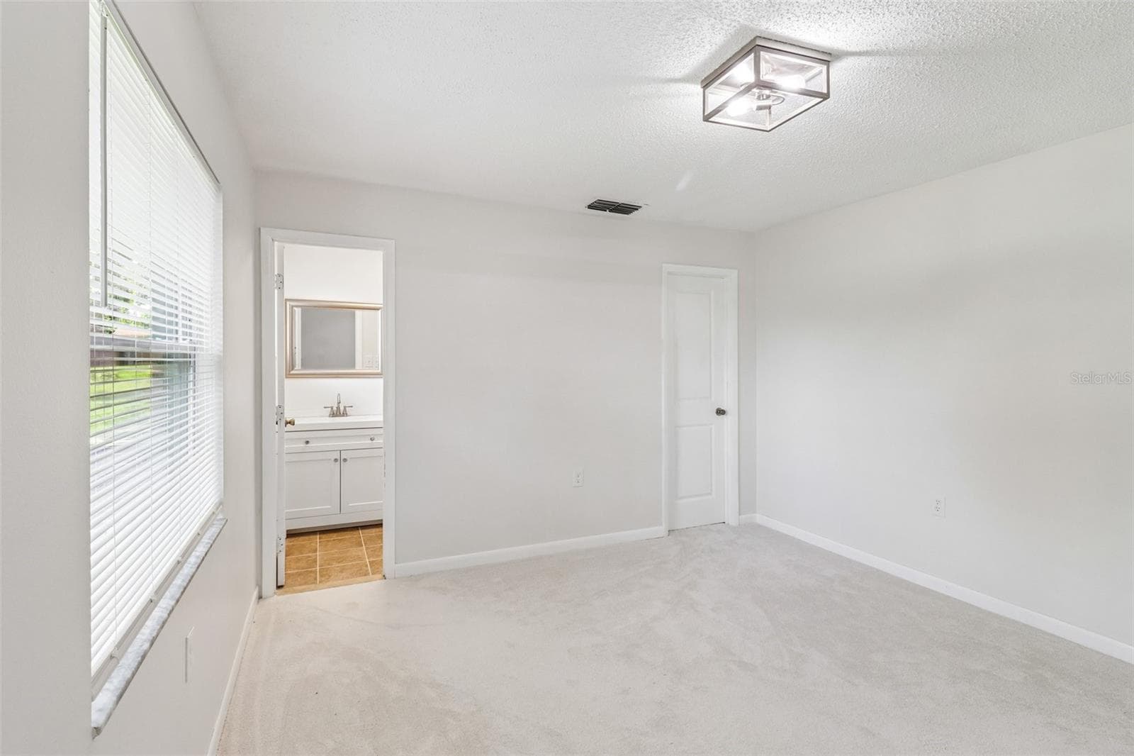 Single Family Residence at 2718 SHADYWOOD PL, LAKELAND, photo 19 of 33