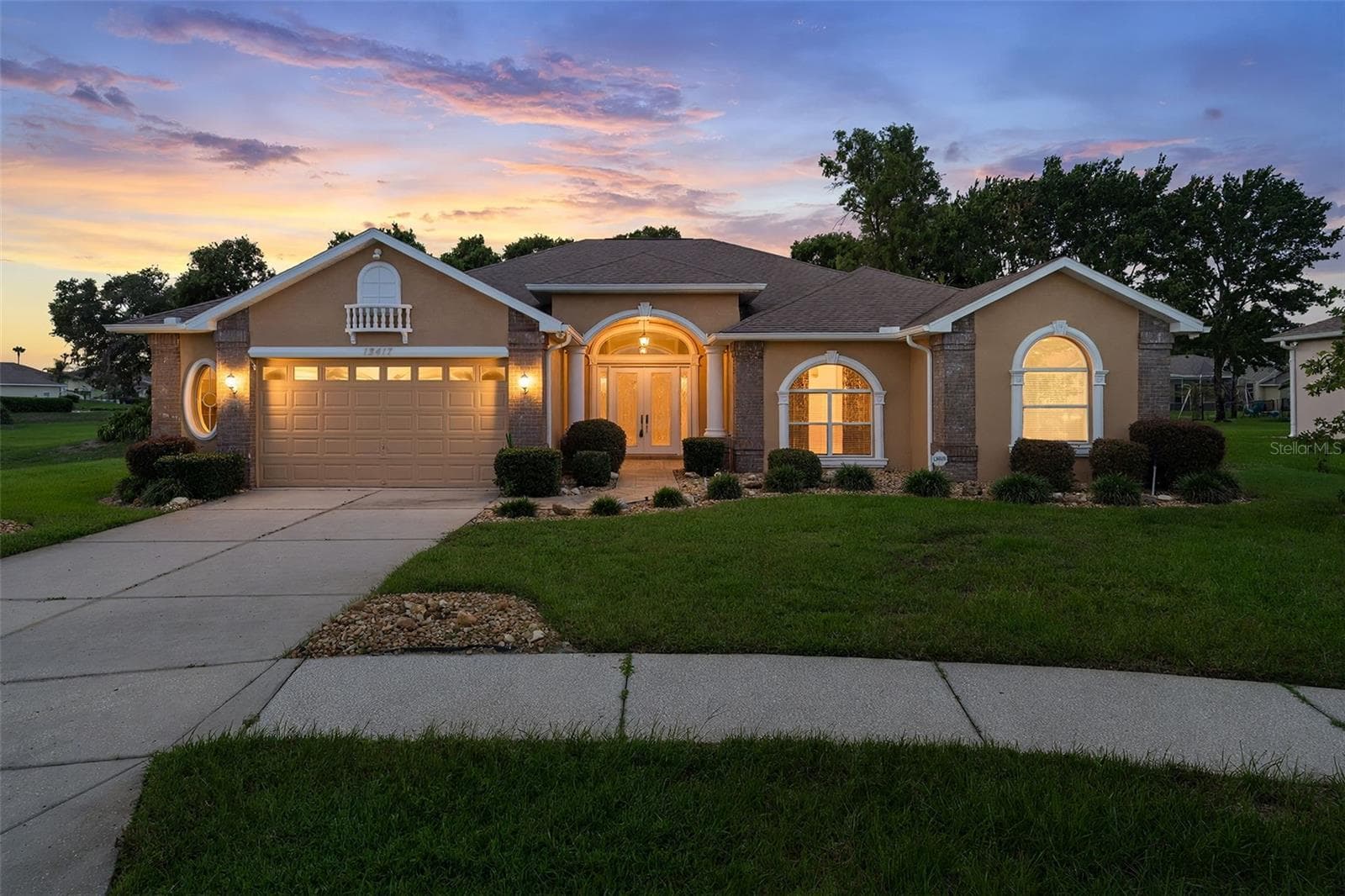 Single Family Residence at 13417 WHITEHAVEN CT, SPRING HILL, photo 2 of 64