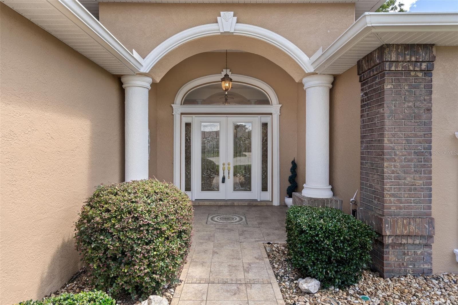 Single Family Residence at 13417 WHITEHAVEN CT, SPRING HILL, photo 4 of 64