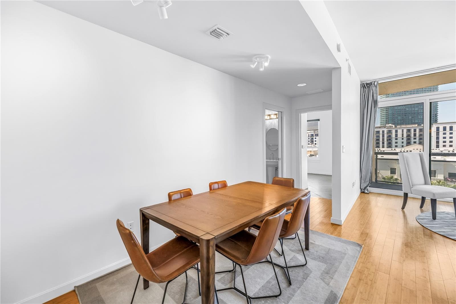 Condominium at 400 4TH AVE S #701, ST PETERSBURG, photo 12 of 62
