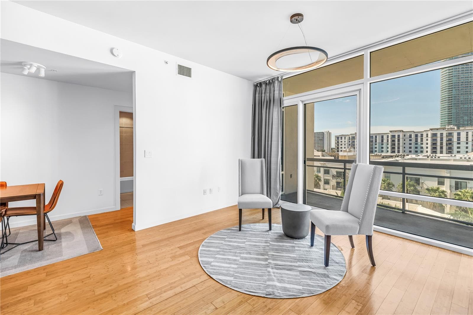 Condominium at 400 4TH AVE S #701, ST PETERSBURG, photo 21 of 62