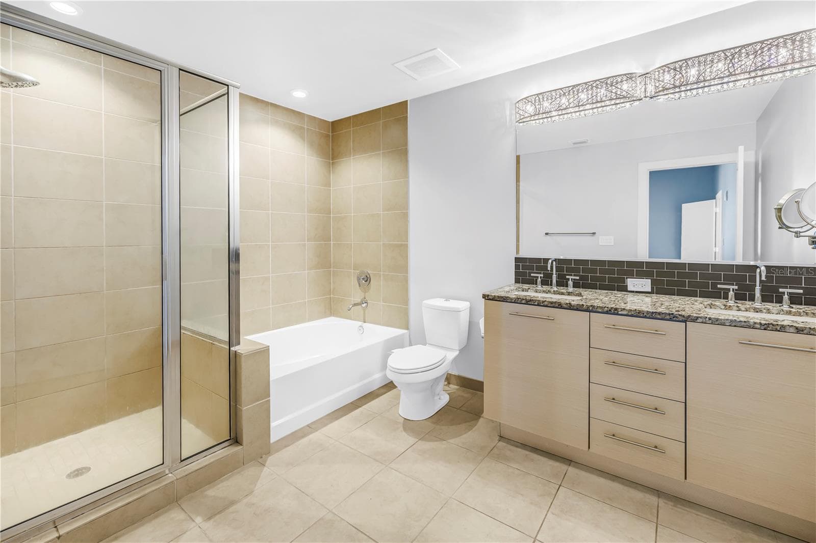 Condominium at 400 4TH AVE S #701, ST PETERSBURG, photo 30 of 62
