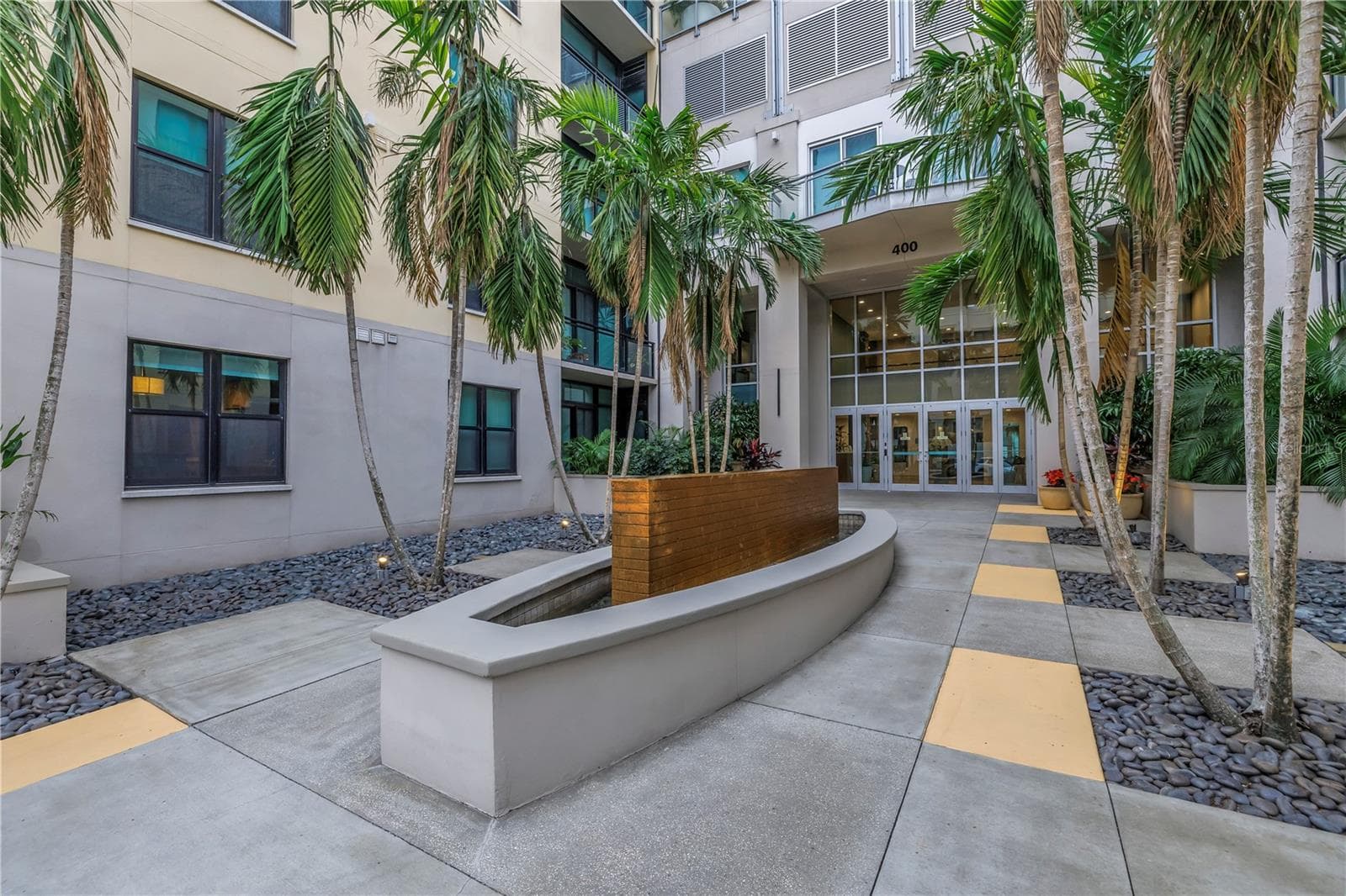 Condominium at 400 4TH AVE S #701, ST PETERSBURG, photo 58 of 62