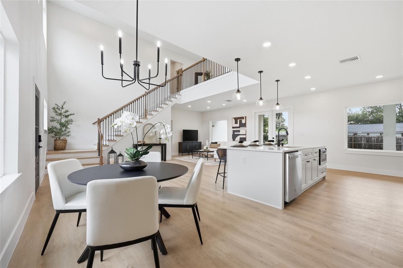 Dining Area - 351 E WILDMERE AVE, LONGWOOD