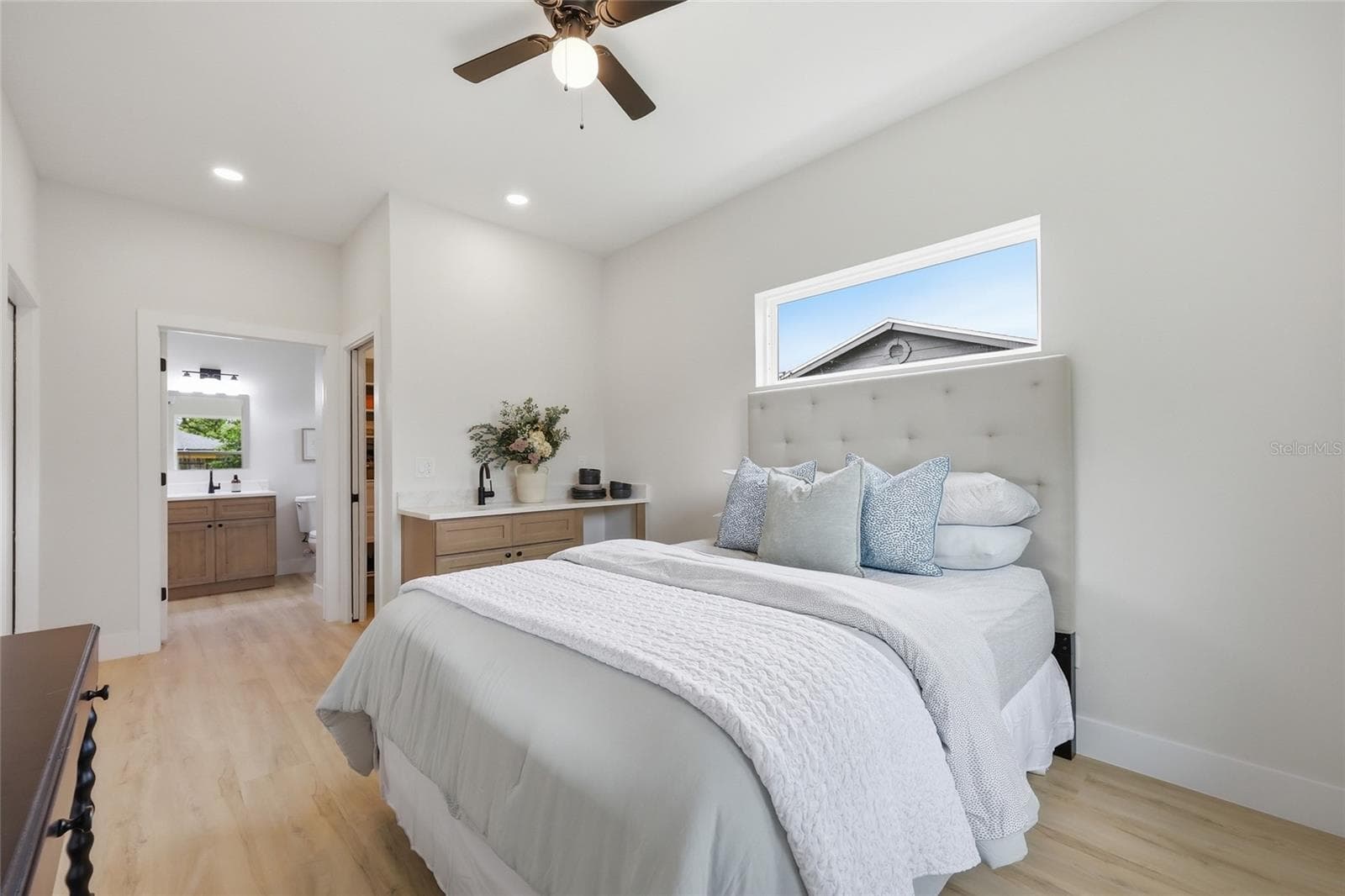 Mother-In-Law Suite - 351 E WILDMERE AVE, LONGWOOD