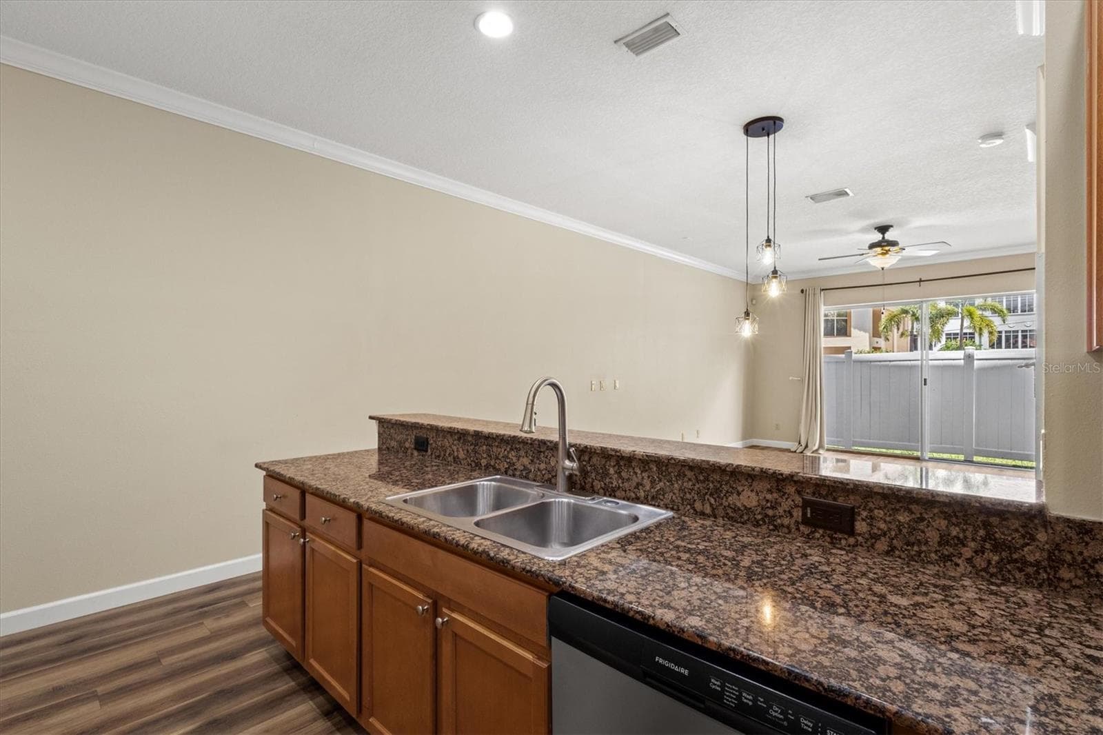 Townhouse at 212 S DAKOTA AVE #E, TAMPA, photo 13 of 93