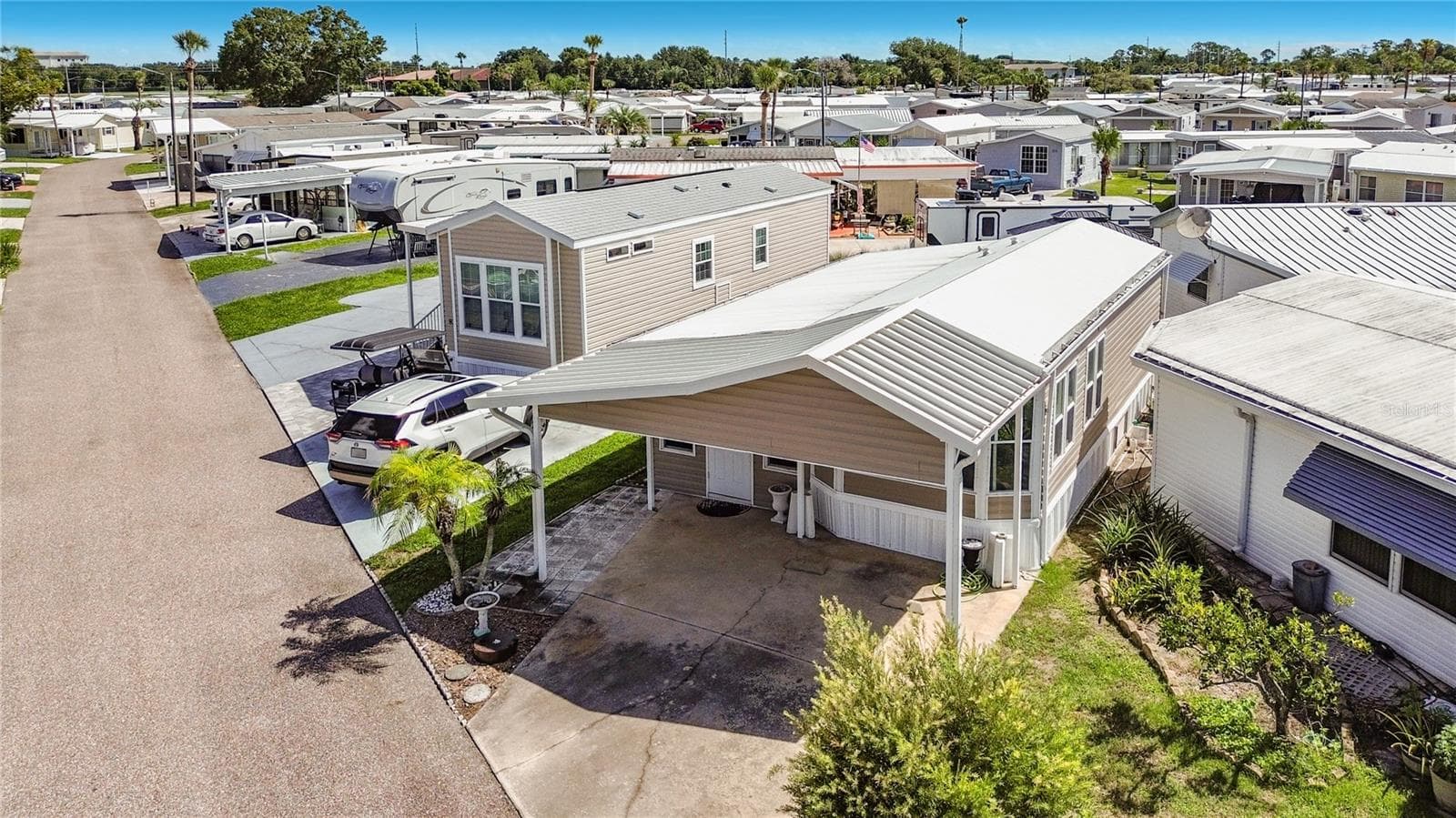 Double carport - 9000 US HWY 192 #81, CLERMONT