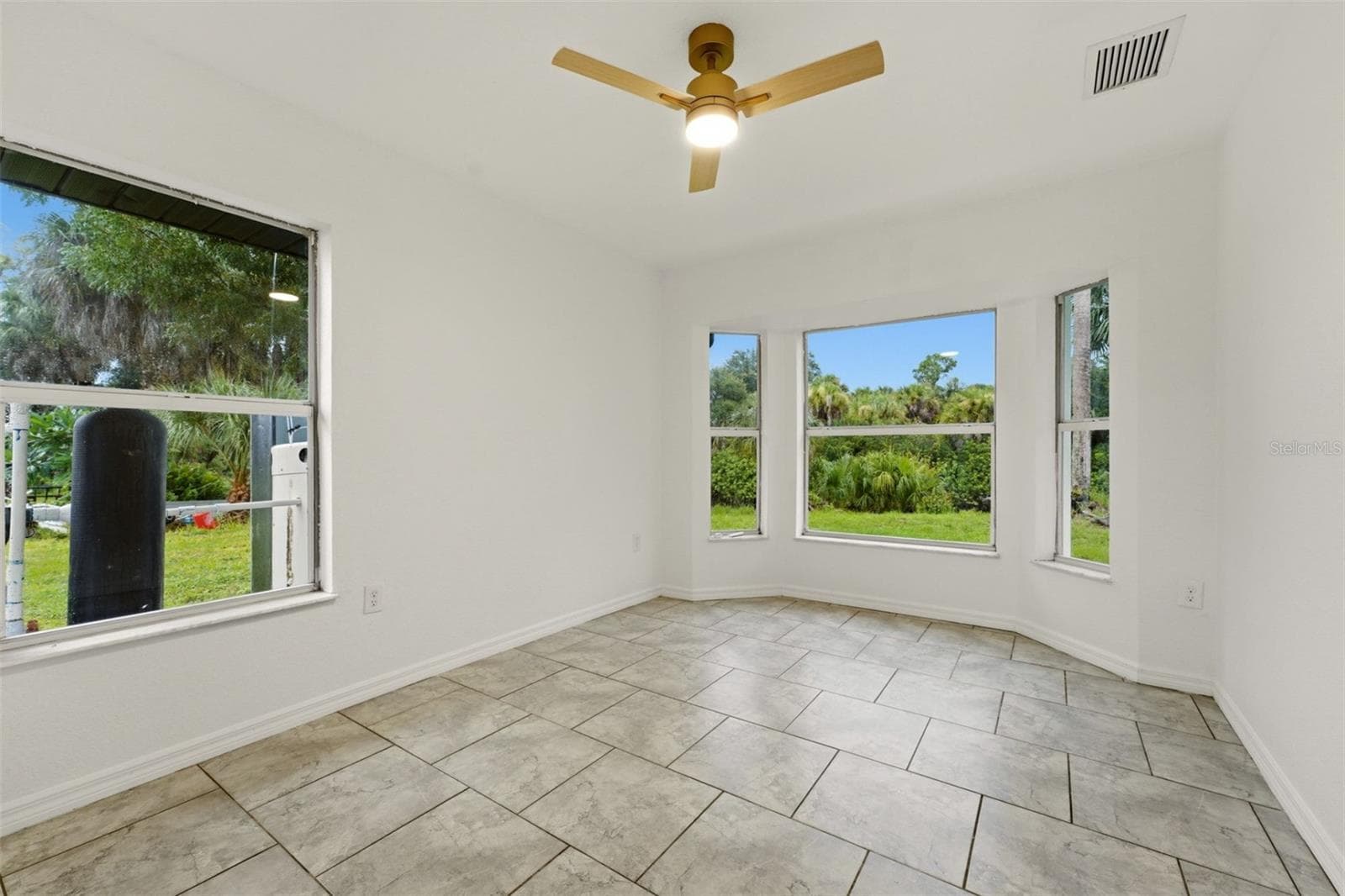 Single Family Residence at 5498 BAYBERRY ST, NORTH PORT, photo 13 of 24