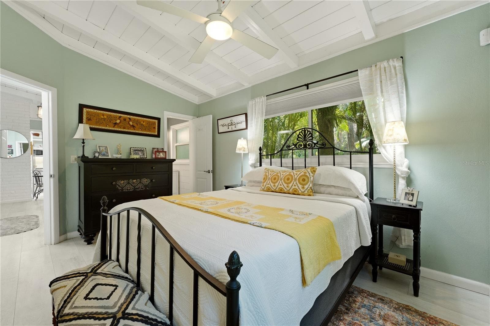Single Family Residence at 3424 OLD OAK DR, SARASOTA, photo 27 of 52