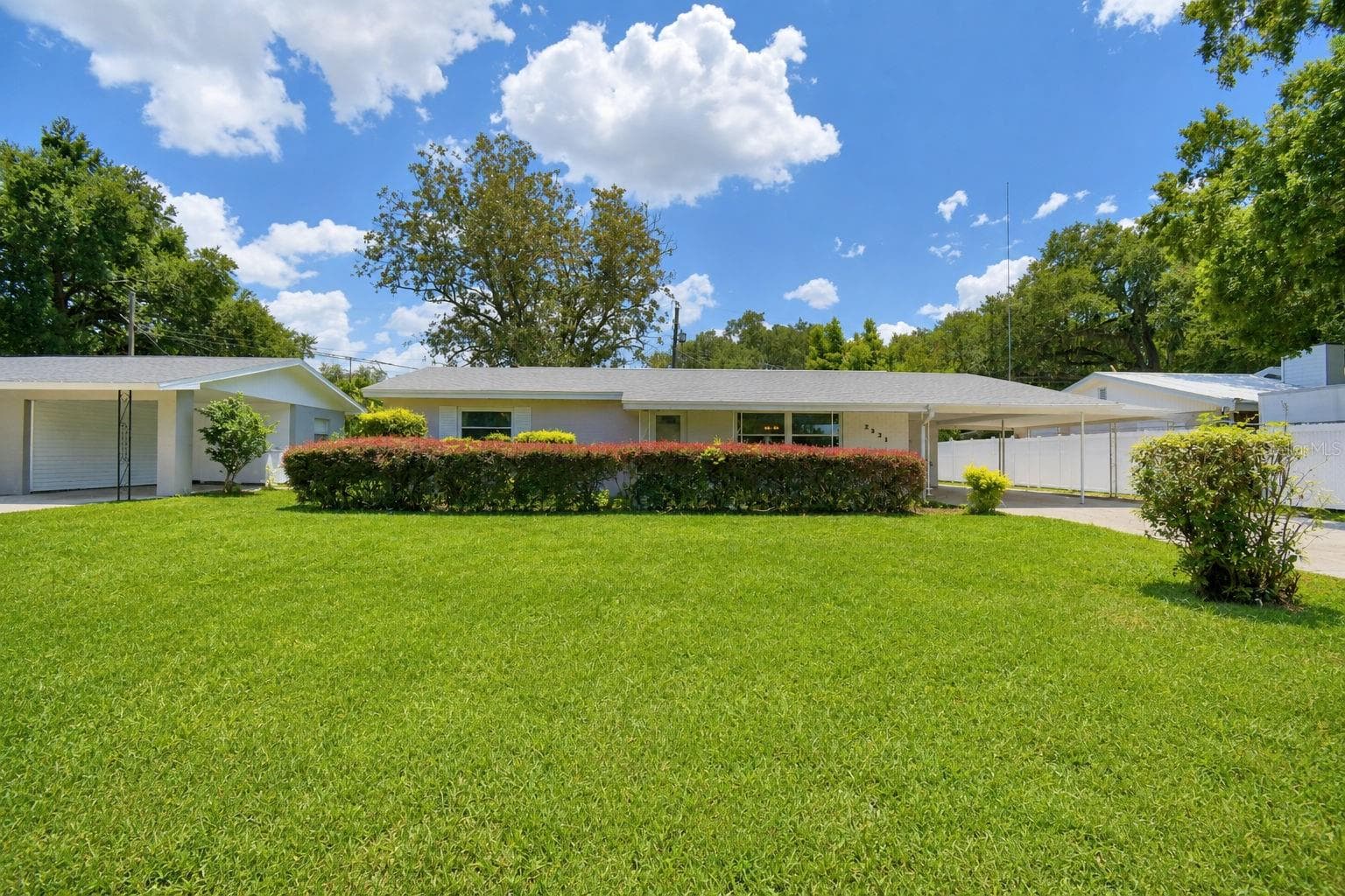 2521 MCCRANIE PL