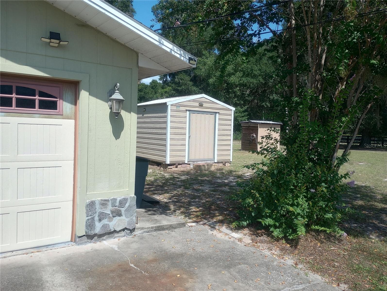 Single Family Residence at 13300 NE 38TH AVE, ANTHONY, photo 3 of 22