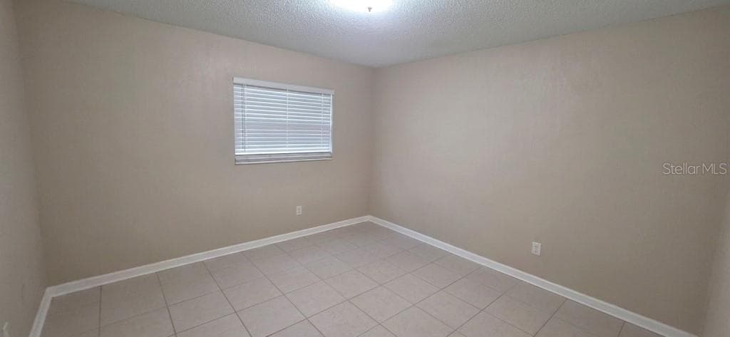 Single Family Residence at 7670 STRATFORD BLVD, ORLANDO, photo 12 of 15