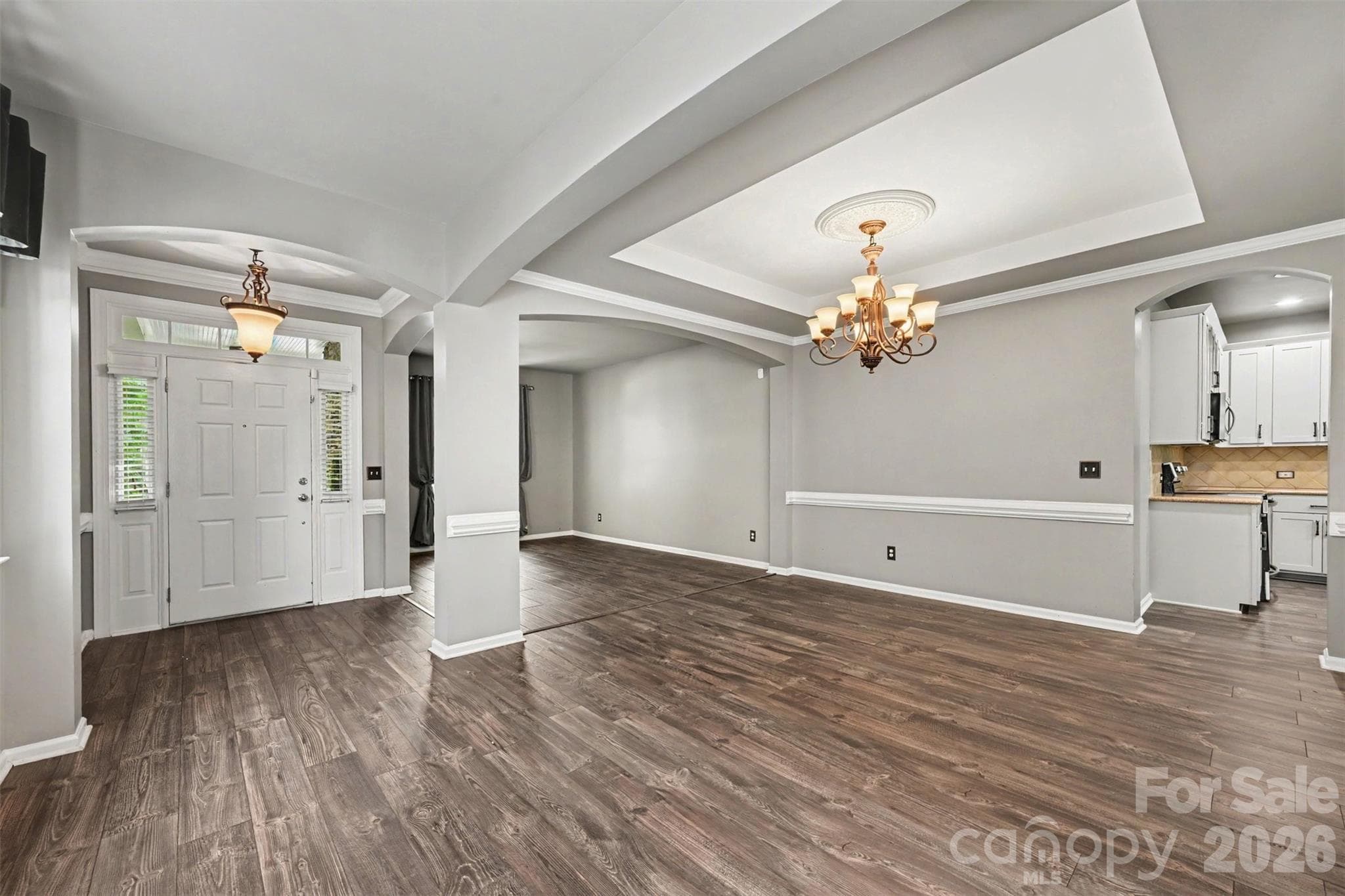 Single Family Residence at 10139 Alvarado Way, Charlotte, photo 6 of 48