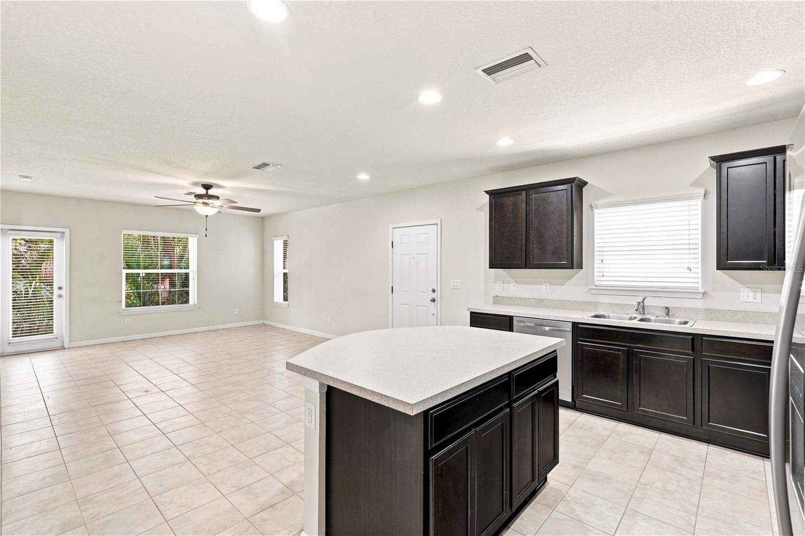 Townhouse at 4824 CHATTERTON WAY, RIVERVIEW, photo 12 of 45