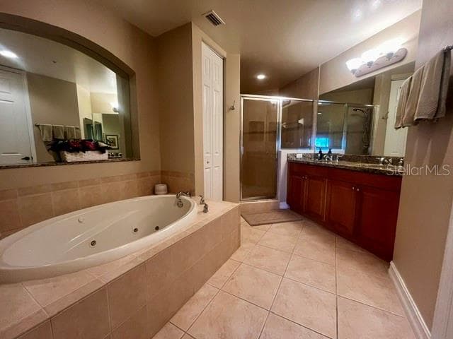 En-suite primary bath - 88 VIVANTE BLVD #8822, PUNTA GORDA
