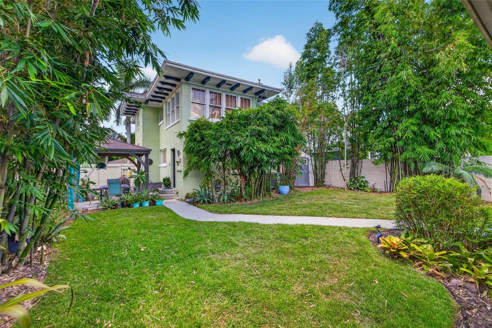Single Family Residence at 736 30TH AVE N, ST PETERSBURG, photo 33 of 42