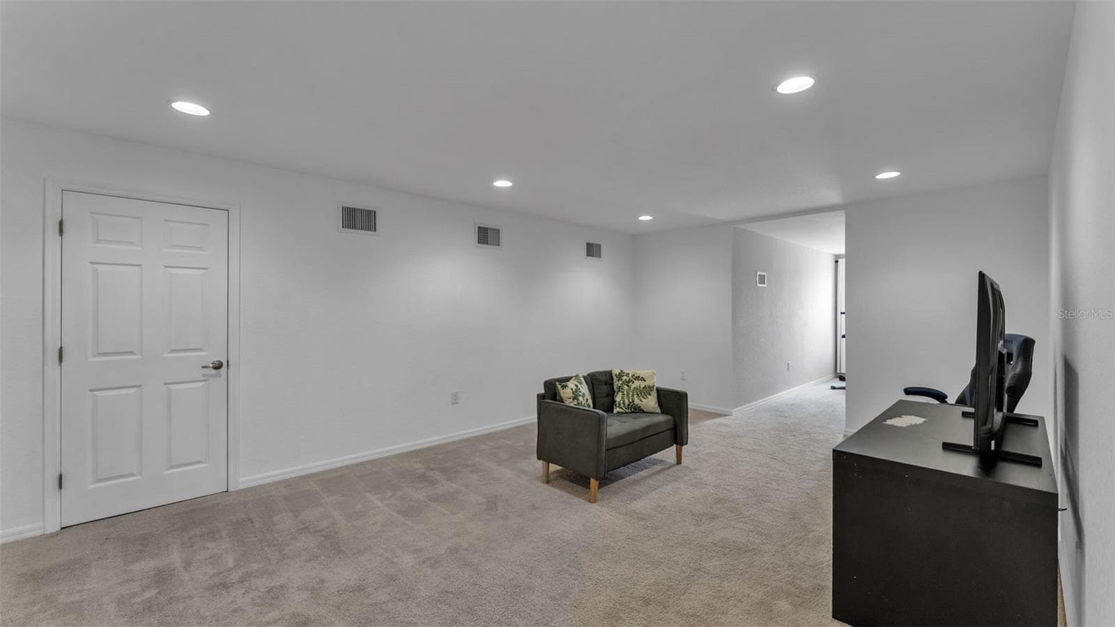 Single Family Residence at 119 GERBER DAIRY RD, EAGLE LAKE, photo 36 of 43