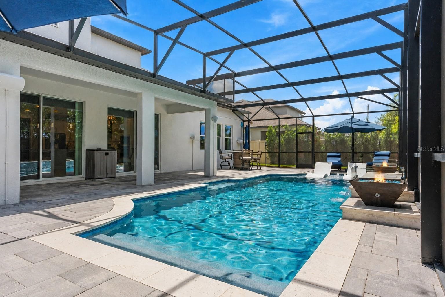 Perfect for indoor/outdoor Florida living year-round. - 3336 LONE CYPRESS PT, OVIEDO