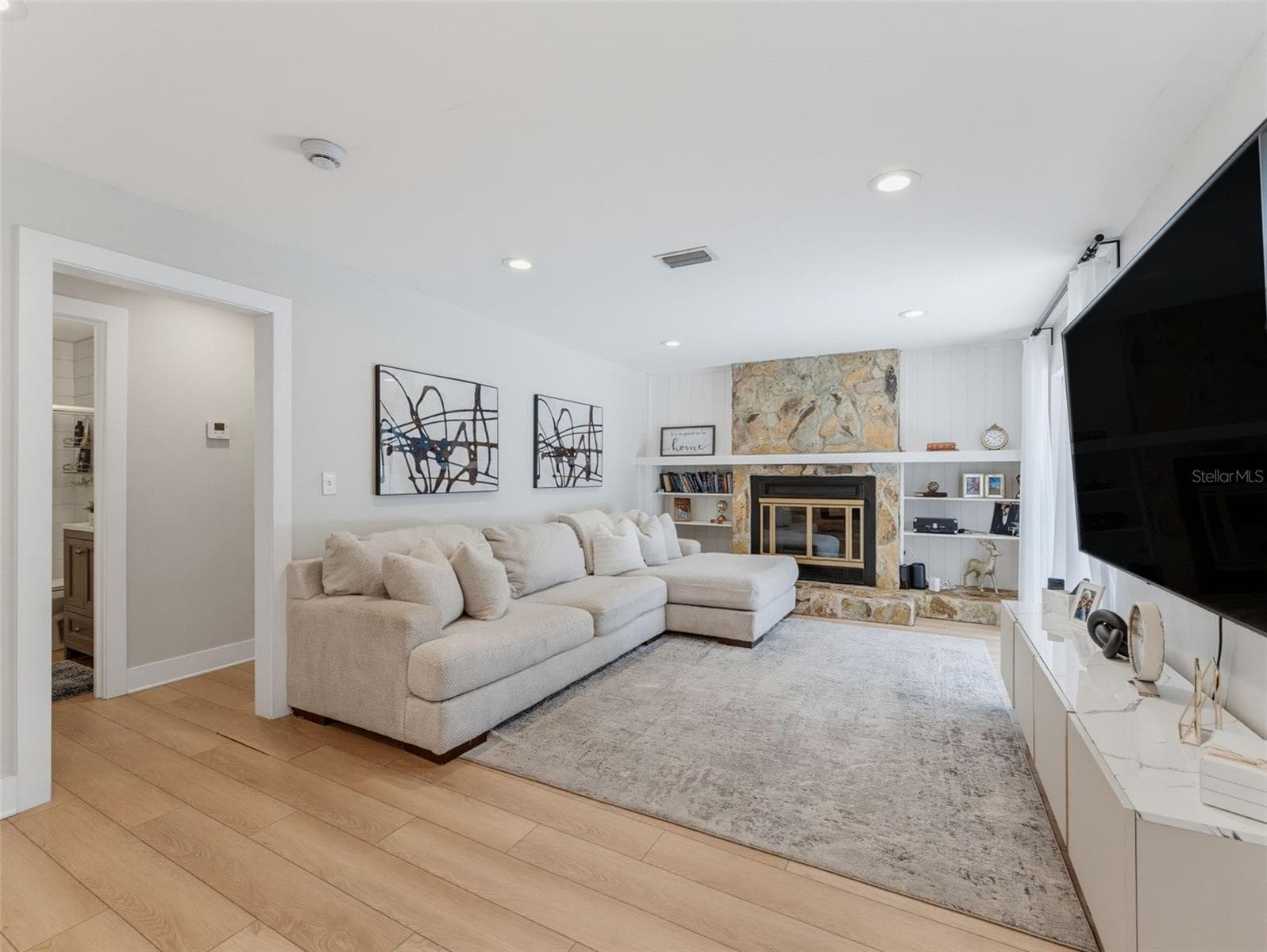 Single Family Residence at 2121 BEECHER RD, CLEARWATER, photo 58 of 94